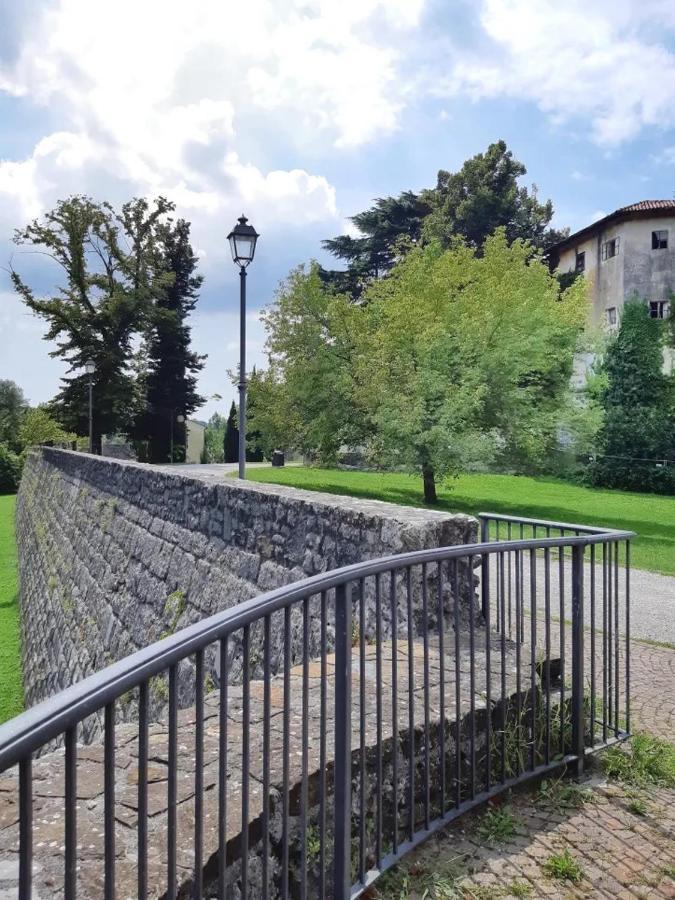 Incantevole Vista Dalle Mura Del Castello. Gradisca dʼIsonzo Exterior foto
