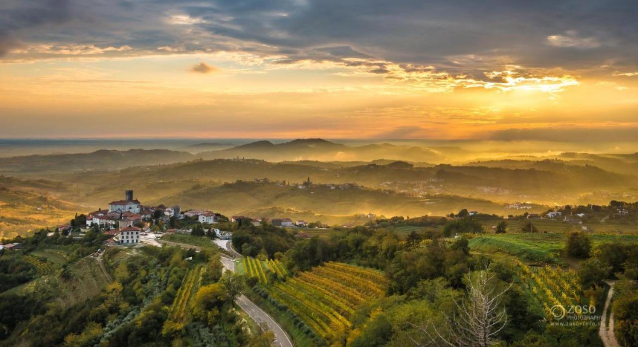 Incantevole Vista Dalle Mura Del Castello. Gradisca dʼIsonzo Exterior foto